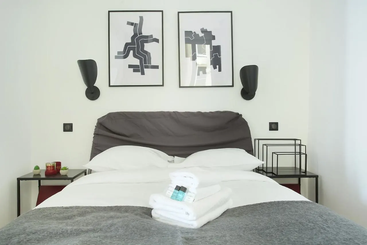 Daire Center Of By Prestige Paris